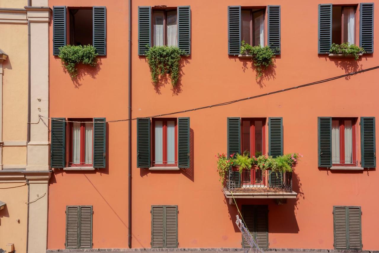 A Un Passo Da Lucio Apartment Bologna Ngoại thất bức ảnh